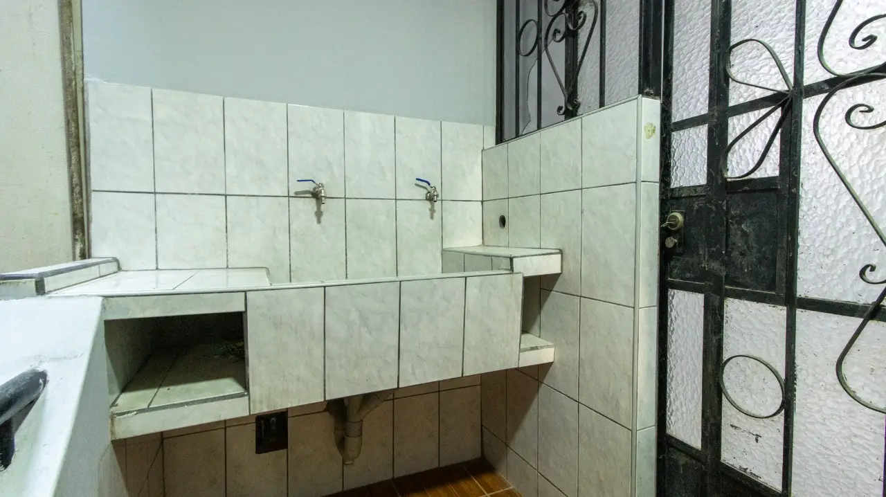 DEPARTAMENTO EN VENTA COMAS - Foto 3