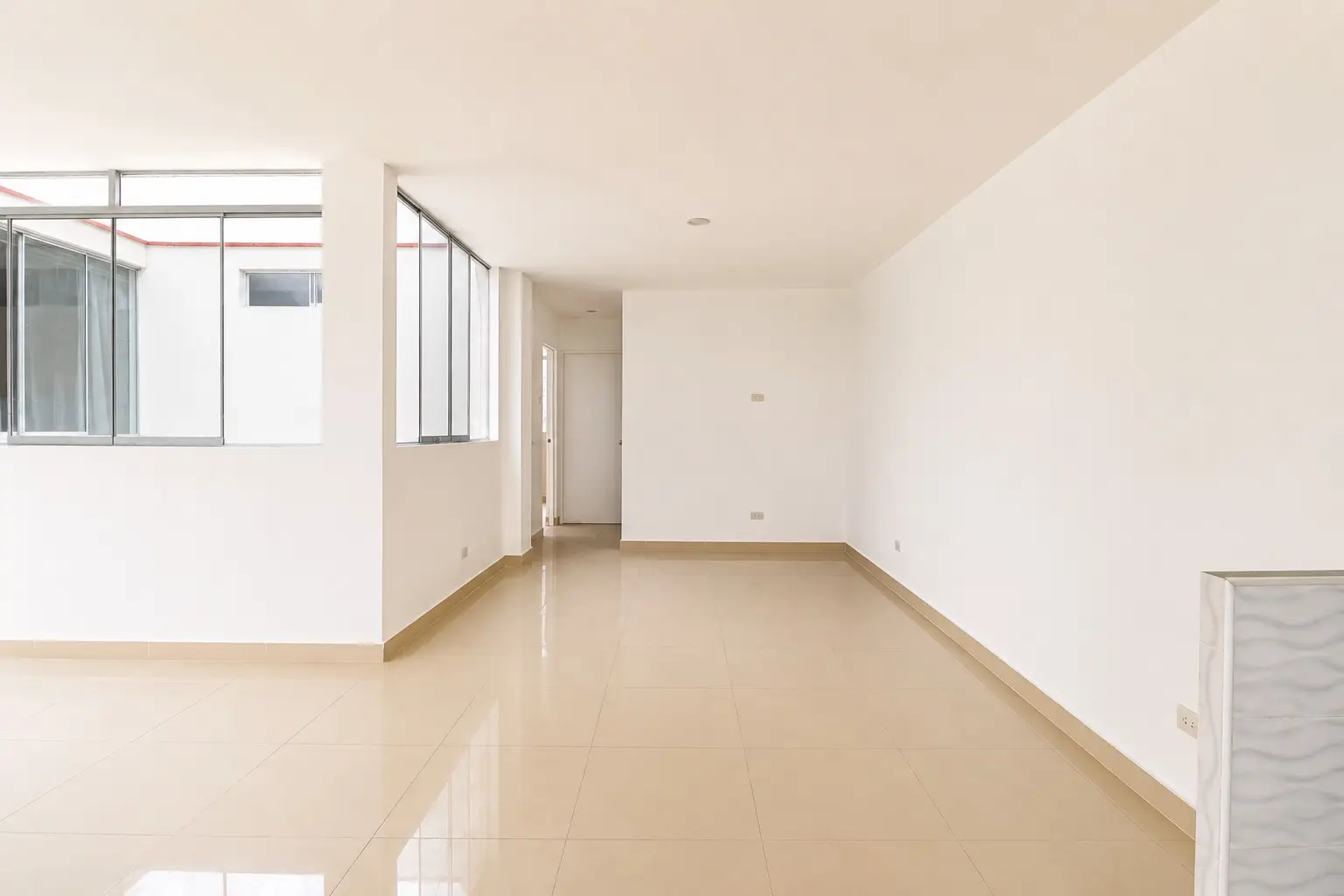 DEPARTAMENTO EN VENTA ATE - Foto 5