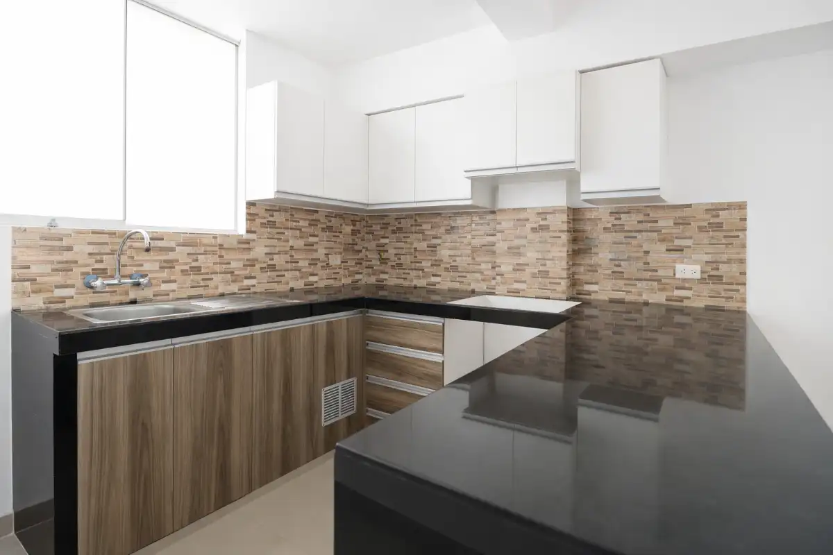 TRIPLEX EN VENTA LOS OLIVOS - Foto 1