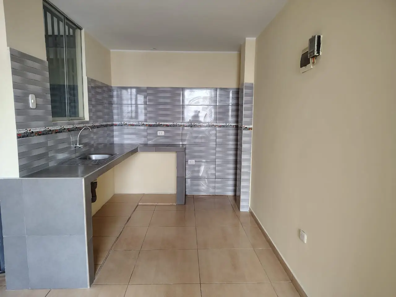 DEPARTAMENTO EN VENTA COMAS