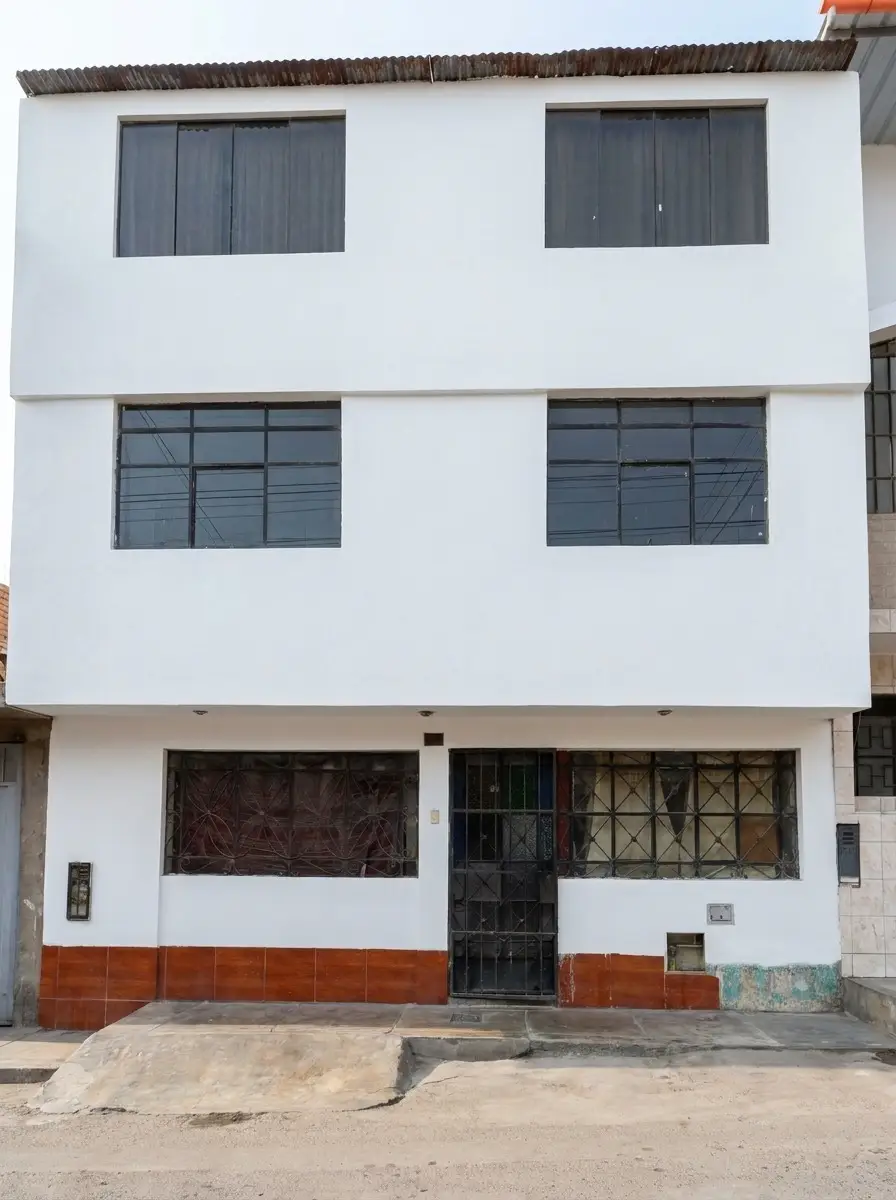 CASA EN VENTA SAN JUAN DE MIRAFLORES